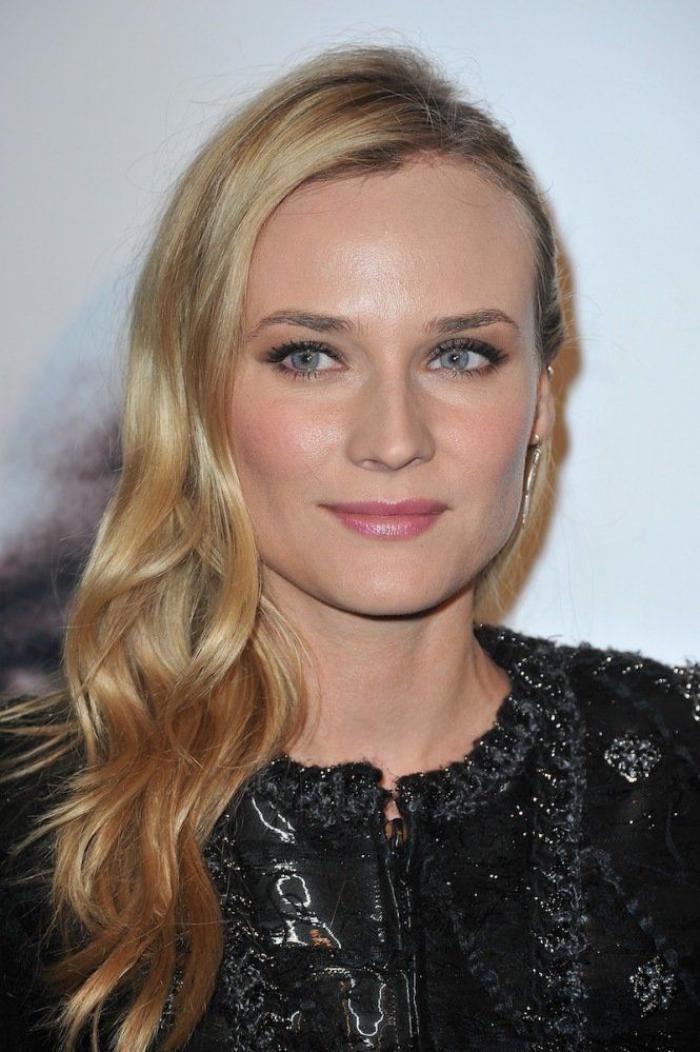 Pelo Letizia Ortiz Premios Príncipe de Asturias 2012: a lo Veronica Lake (FOTOS)