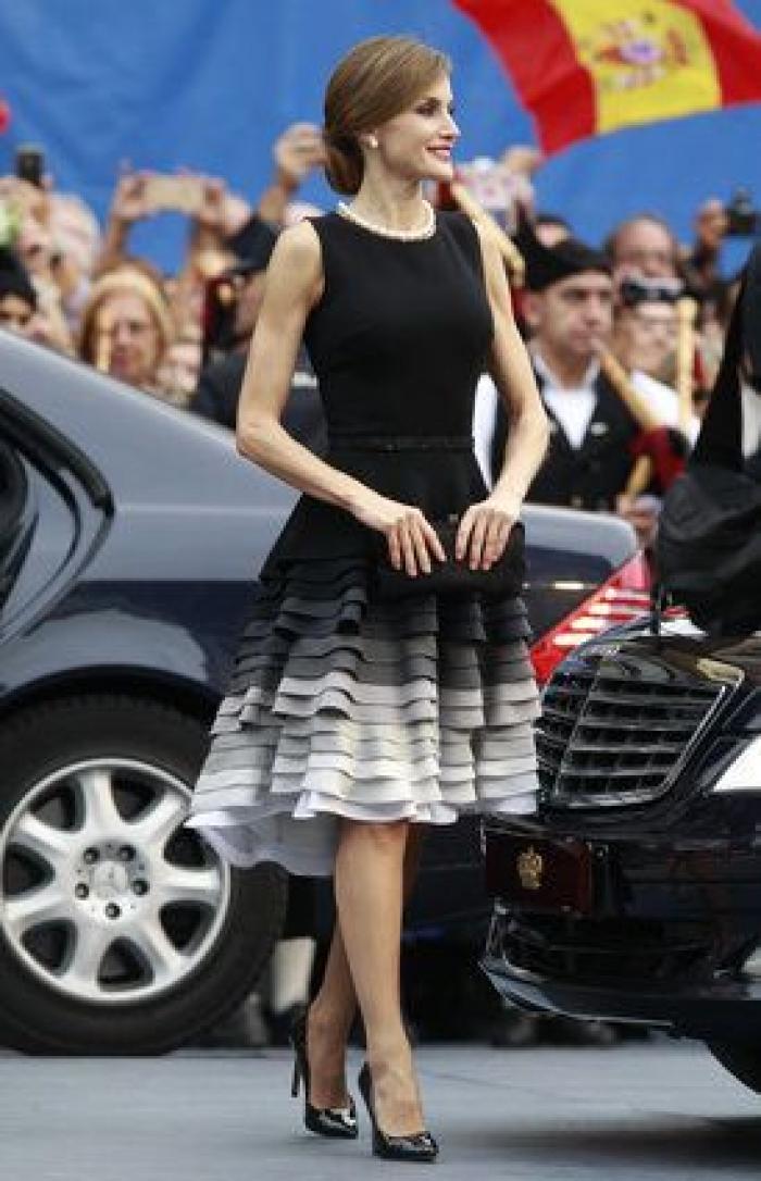 Vestido de Letizia en los Premios Príncipe de Asturias 2012 y repaso a sus 'looks' en las ediciones anteriores (FOTOS)
