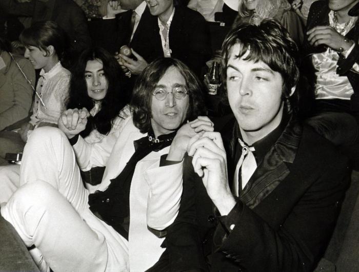 Yoko Ono no tuvo la culpa de la separación de los Beatles... ni de estas 25 cosas (TUITS)