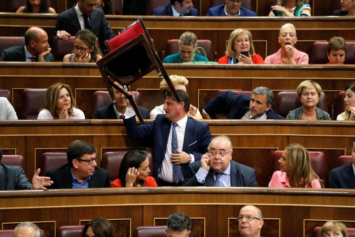 ENCUESTA: ¿Quién es el culpable? ¿Sánchez o Iglesias?