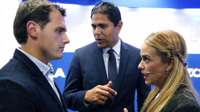 El PP contrata a Albert Rivera para recurrir la ley catalana de alquileres
