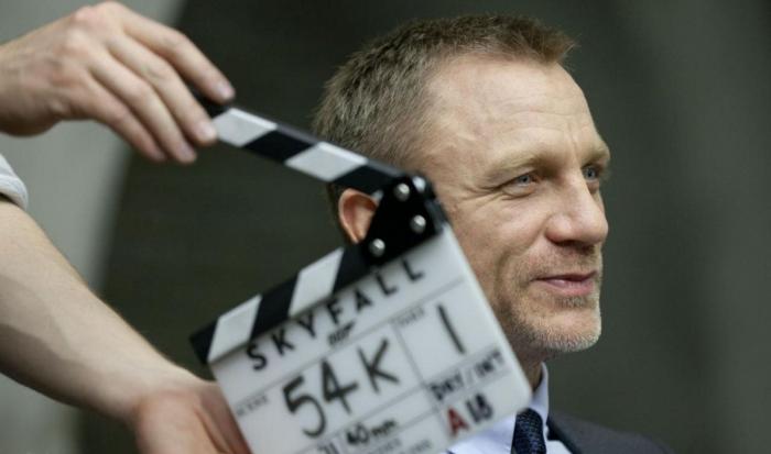 Alfombra roja de Skyfall: Penélope Cruz acompaña a Bardem en el estreno de la nueva película de James Bond (FOTOS)