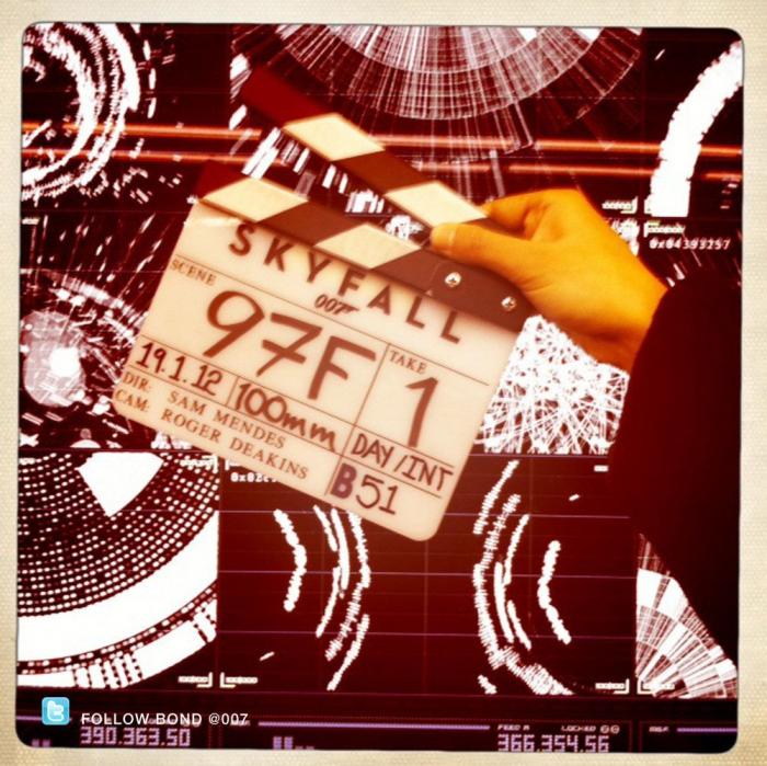 Alfombra roja de Skyfall: Penélope Cruz acompaña a Bardem en el estreno de la nueva película de James Bond (FOTOS)