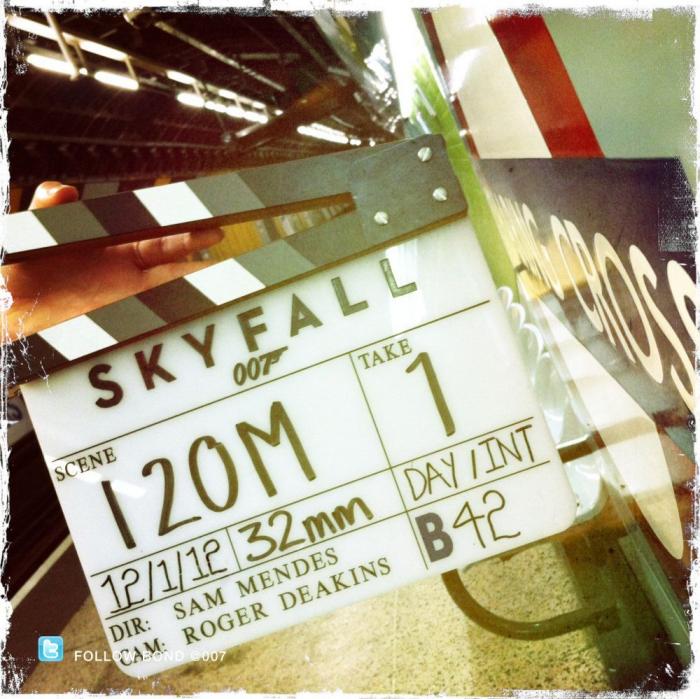 Alfombra roja de Skyfall: Penélope Cruz acompaña a Bardem en el estreno de la nueva película de James Bond (FOTOS)