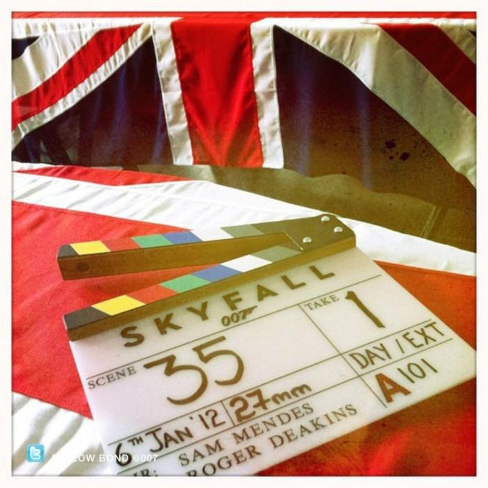 Alfombra roja de Skyfall: Penélope Cruz acompaña a Bardem en el estreno de la nueva película de James Bond (FOTOS)