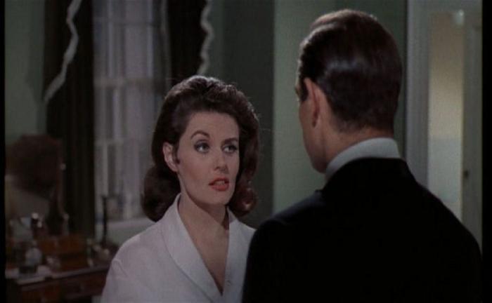 Estreno de James Bond en España: Javier Bardem posa en Madrid con un 007 convertido ya en 'taquillazo' (FOTOS)