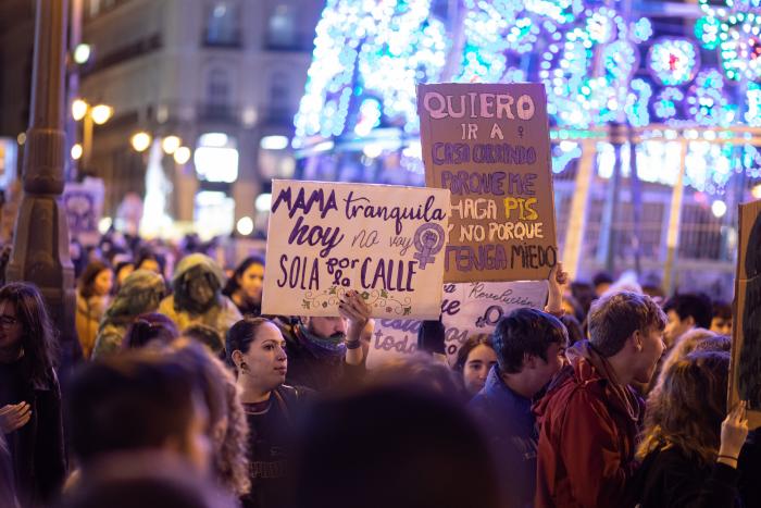 ¿Por qué no le preocupa la violencia de género a los españoles?