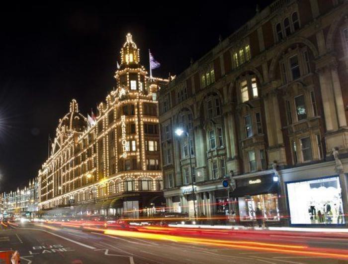 La bandera de España de Madrid y otros alumbrados de Navidad igual de horteras