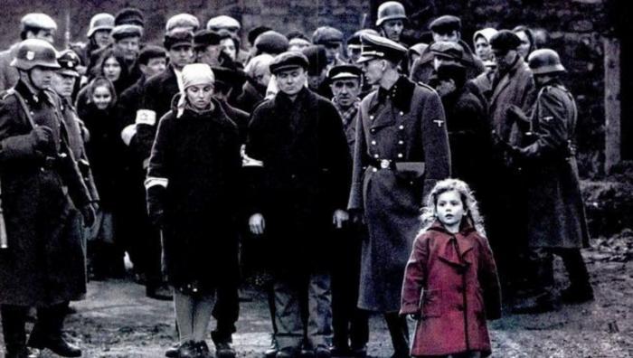 Las frases y momentos por los que se odia a Emily, de 'Emily in Paris'