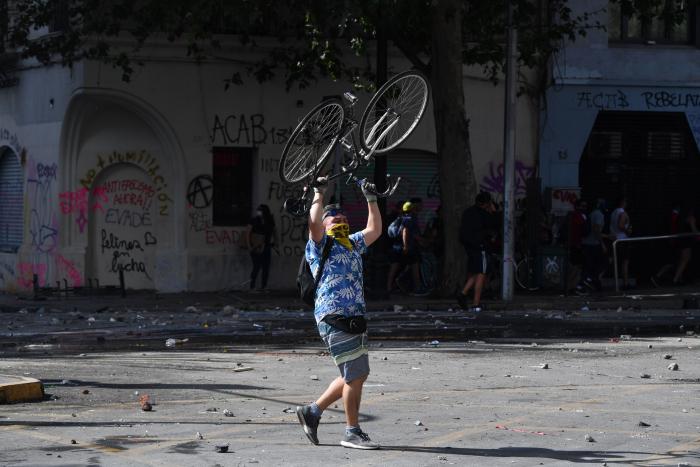 Boric, el exlíder estudiantil de Chile que quiere más Estado sin espantar a los mercados