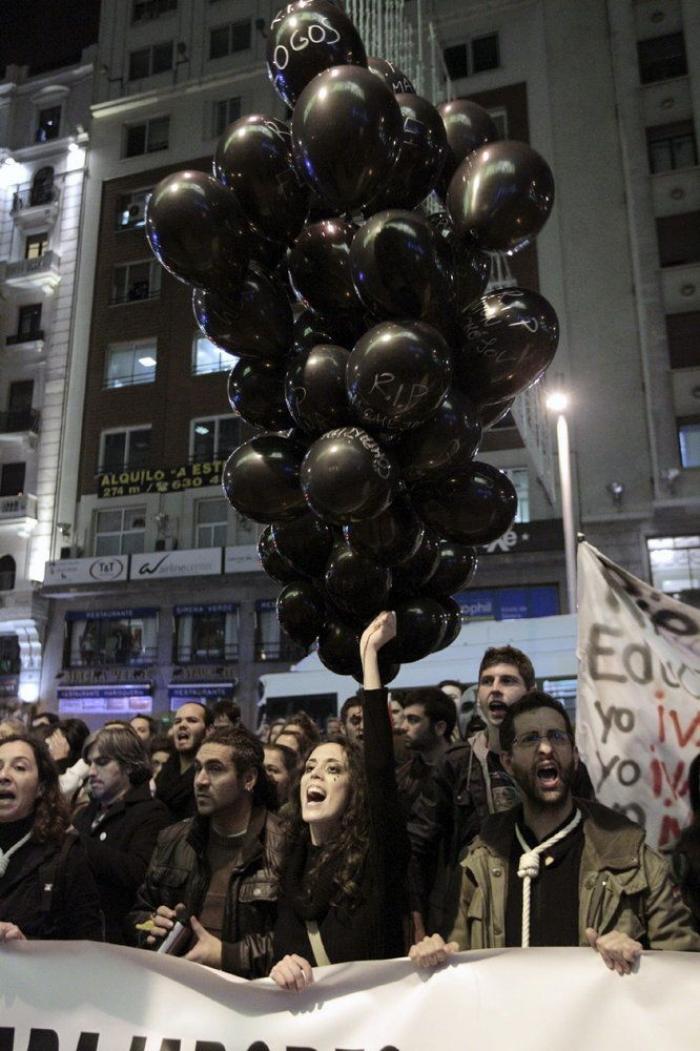Piquete a El Rey León en la Gran Vía de Madrid el 14N (VÍDEO, FOTOS)