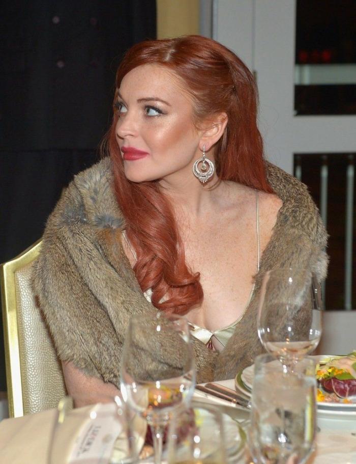 Lindsay Lohan presenta 'Liz & Dick' (FOTOS)