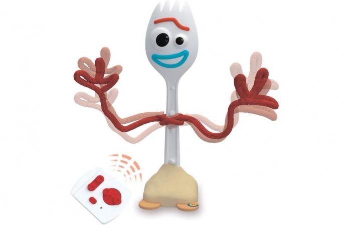 Detrás de la barba blanca de Melchor hay un conocido cantante: ¿sabes quién es?