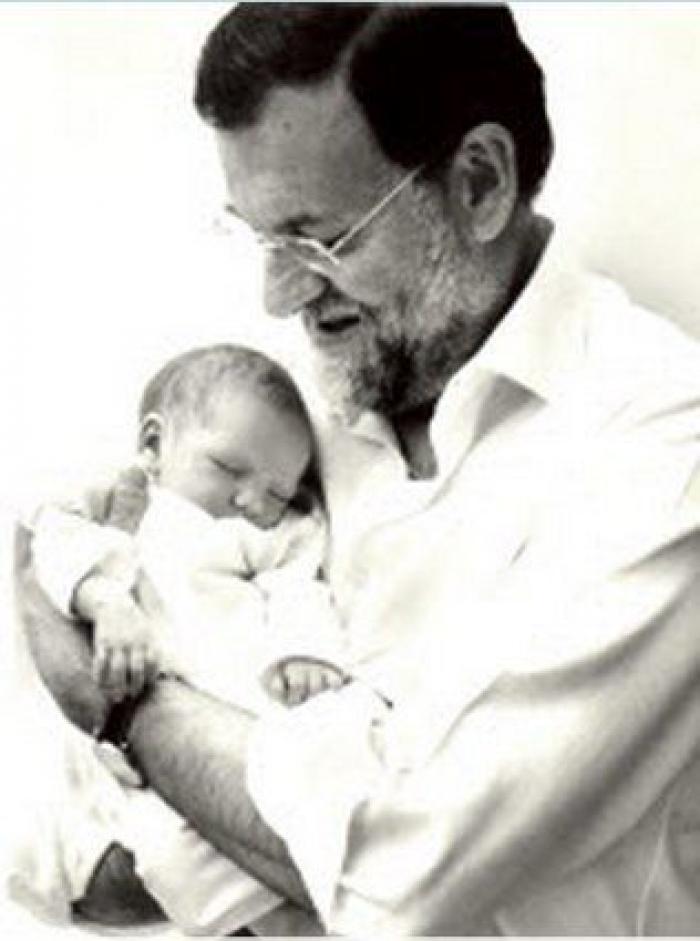 Rajoy presume de haber salvado a España y alerta de las "ventoleras ideológicas"