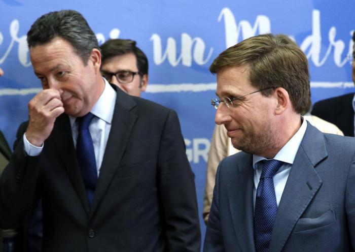 El aplaudido 'corte' del pianista James Rhodes a Almeida: le bastan dos palabras