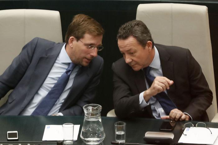 El aplaudido 'corte' del pianista James Rhodes a Almeida: le bastan dos palabras