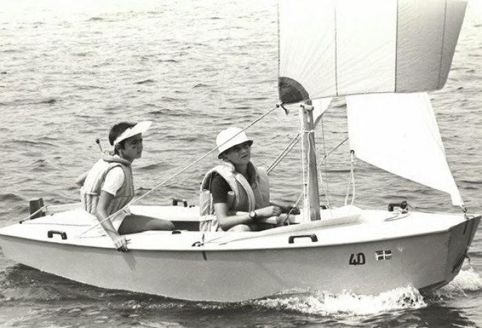 Aragonès saluda a Felipe VI antes del Mobile World Congress y deja este mensaje a Sánchez