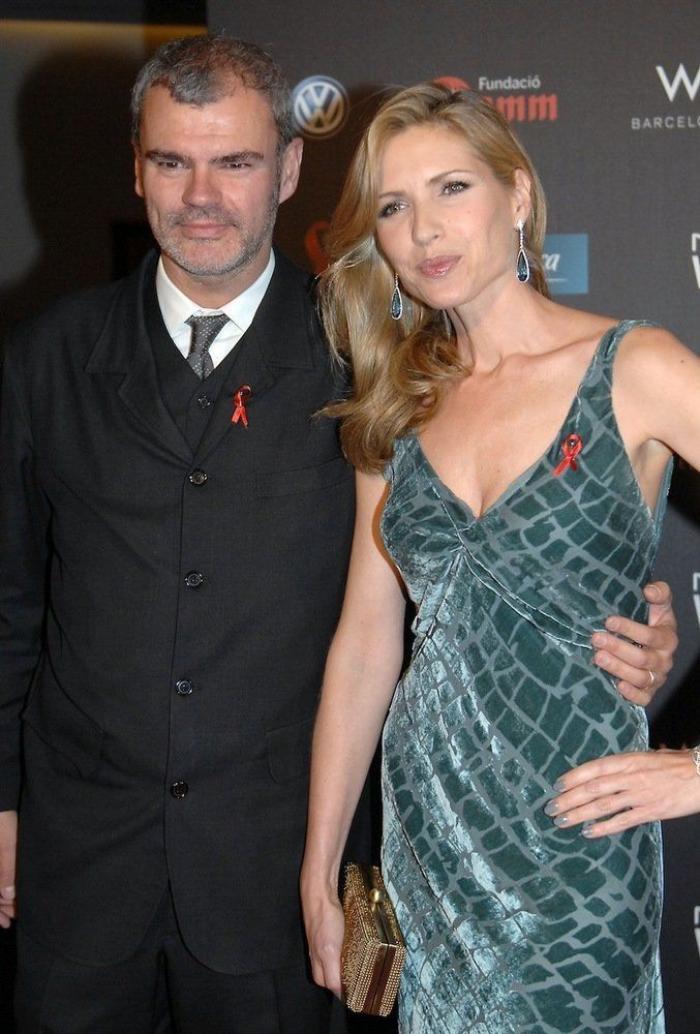 De gala con lazo rojo: Miguel Bosé y Eugenia Silva, anfitriones de un acto contra el Sida (FOTOS)