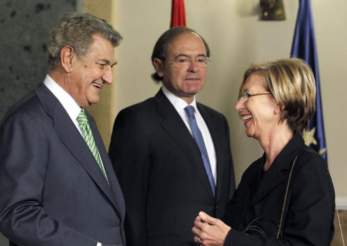 Predicciones de Rajoy en el día de la Constitución: 2013 "será mejor" y en 2014 "habrá crecimiento y creación de empleo"