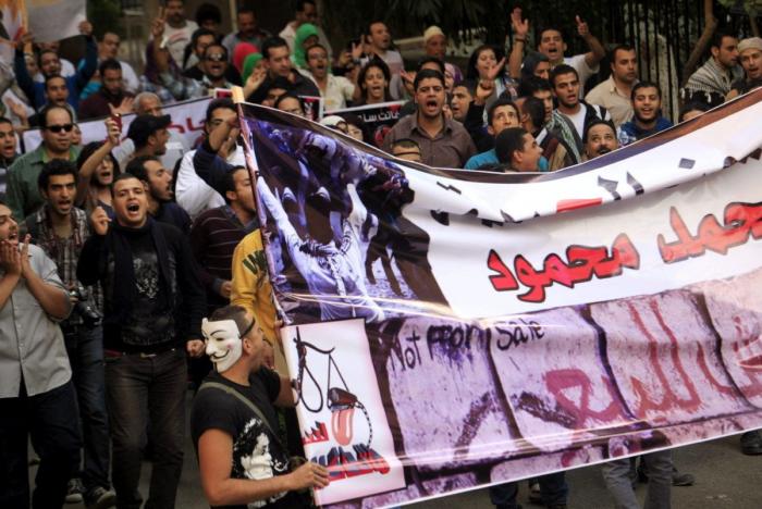 Fallece el expresidente egipcio Mohamed Mursi durante una sesión en un juicio por espionaje