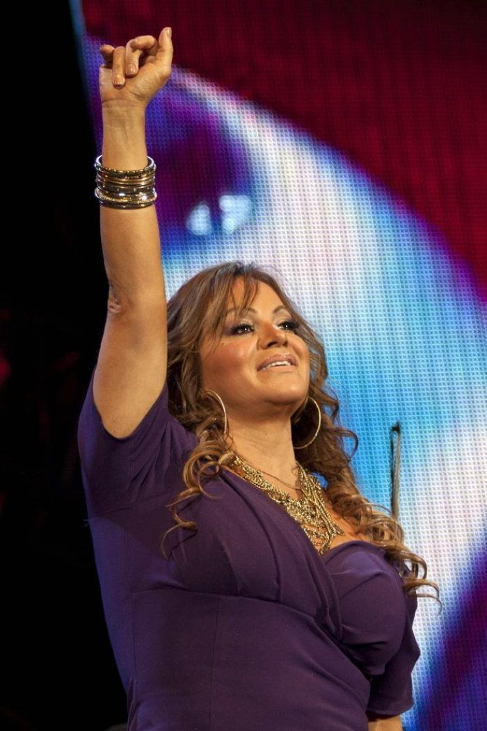 Muerte de Jenni Rivera: la cantante y 'coach' de 'La Voz' en México muere en accidente de avión (FOTOS, VÍDEOS)