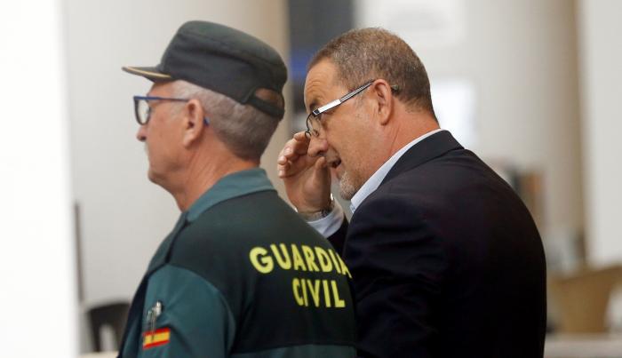 El primer macrojuicio por amaños en España sienta en el banquillo a 36 futbolistas