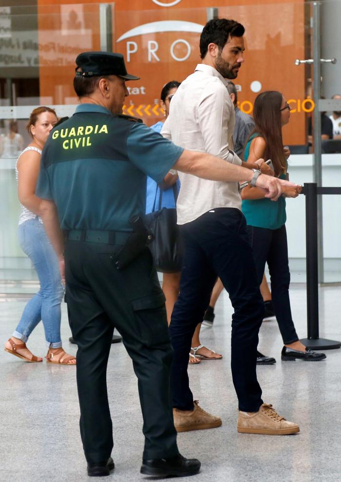 El primer macrojuicio por amaños en España sienta en el banquillo a 36 futbolistas