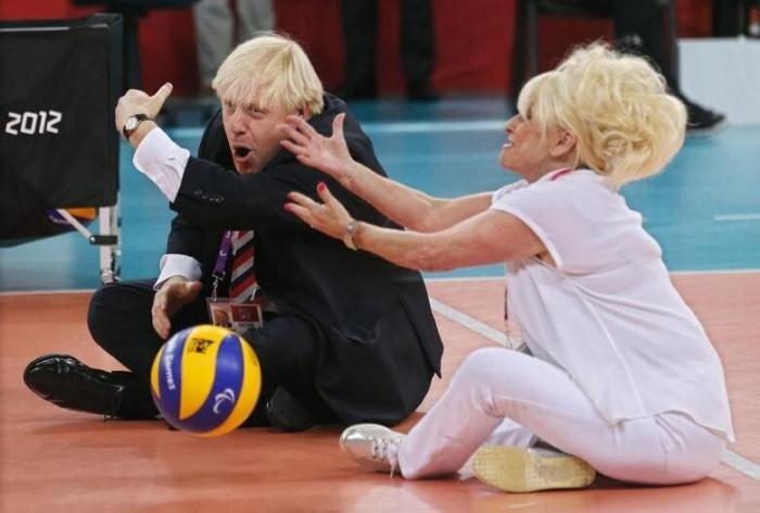 Johnson contra las cuerdas: qué pasa si dimite el primer ministro