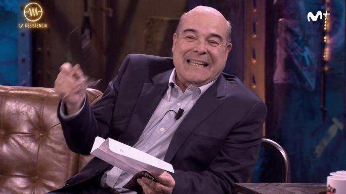 El terrible disgusto de Broncano en plena entrevista en 'La Resistencia': se quedó sin lo que más quería