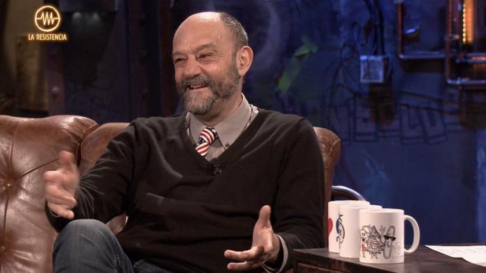 El terrible disgusto de Broncano en plena entrevista en 'La Resistencia': se quedó sin lo que más quería