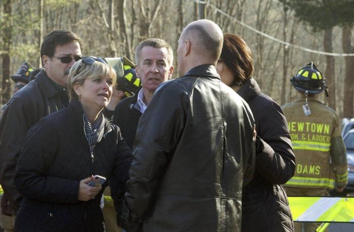 Masacre en Connecticut: Se reabre el debate sobre las armas en EEUU (VÍDEOS, FOTOS)