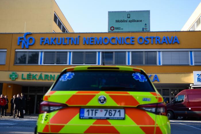 Al menos seis muertos en un tiroteo en un hospital del noreste de República Checa