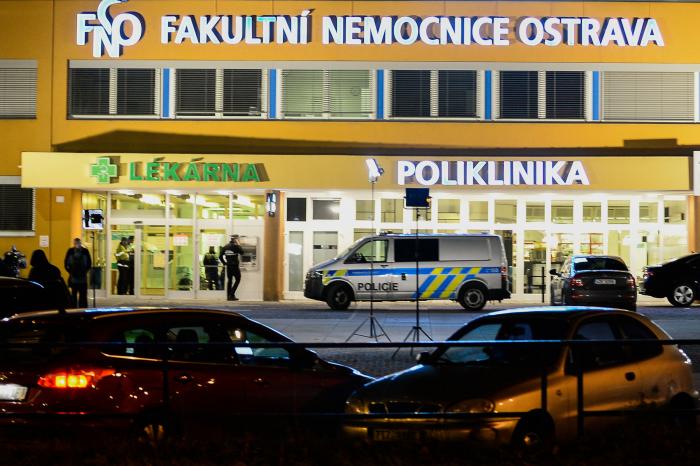 Al menos seis muertos en un tiroteo en un hospital del noreste de República Checa