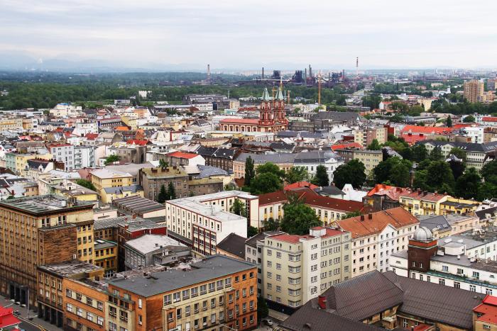 Al menos seis muertos en un tiroteo en un hospital del noreste de República Checa