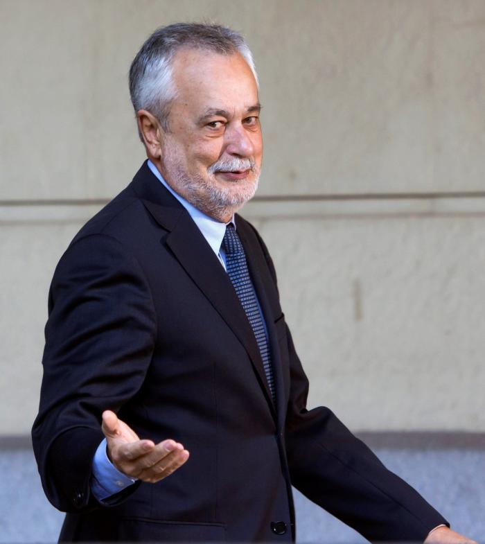 La Junta de Andalucía localiza tres cajas fuertes con documentos de los ERE