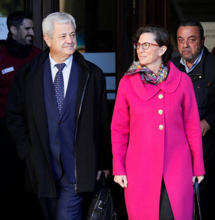 La Junta de Andalucía localiza tres cajas fuertes con documentos de los ERE