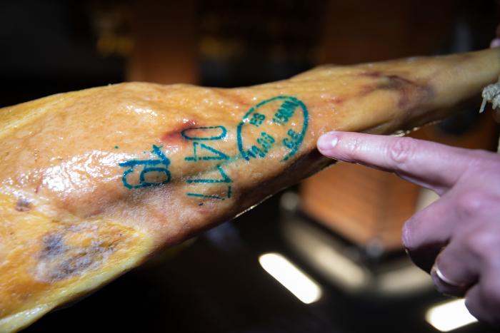 'The Guardian' llama "ignorante" a Pedro Sánchez por este error durante un acto