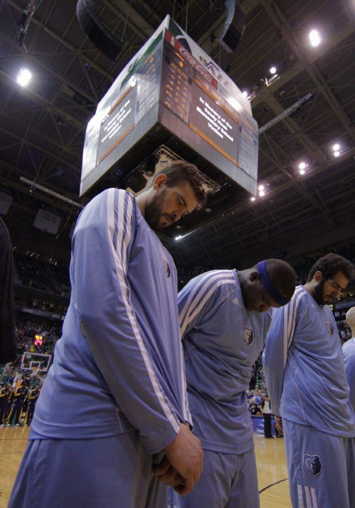 Tiroteo en Connecticut: Los deportistas rinden homenaje a las víctimas de Newtown (FOTOS)