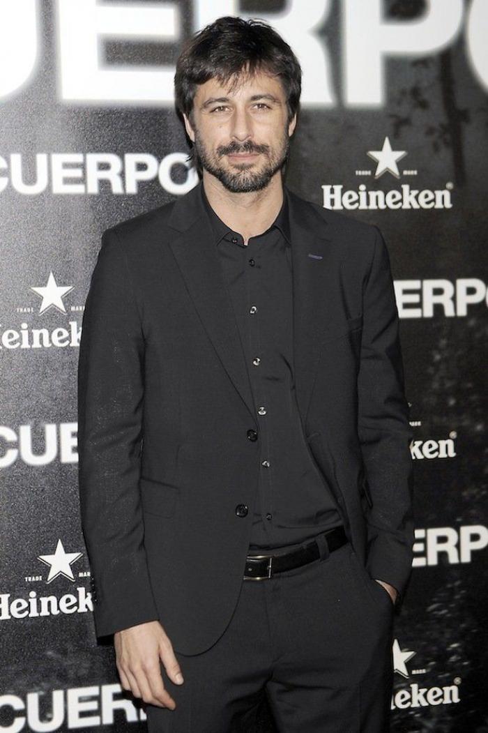 Las dos "caras" de Carolina Bang, rapada a la mitad, en el estreno de 'El cuerpo' (FOTOS)