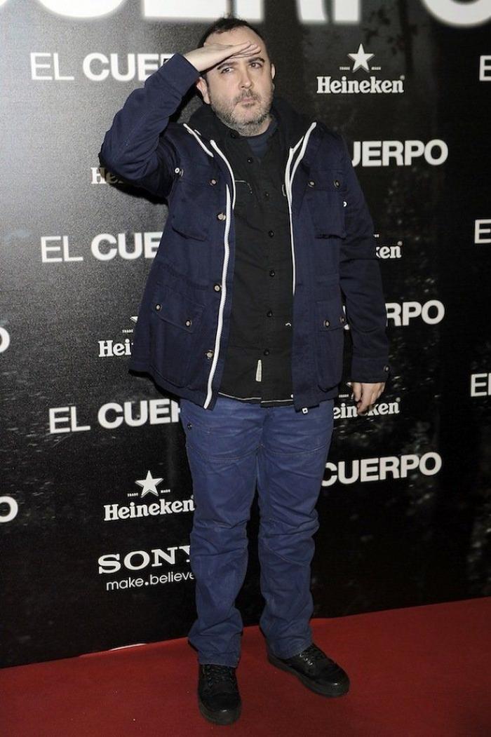 Las dos "caras" de Carolina Bang, rapada a la mitad, en el estreno de 'El cuerpo' (FOTOS)