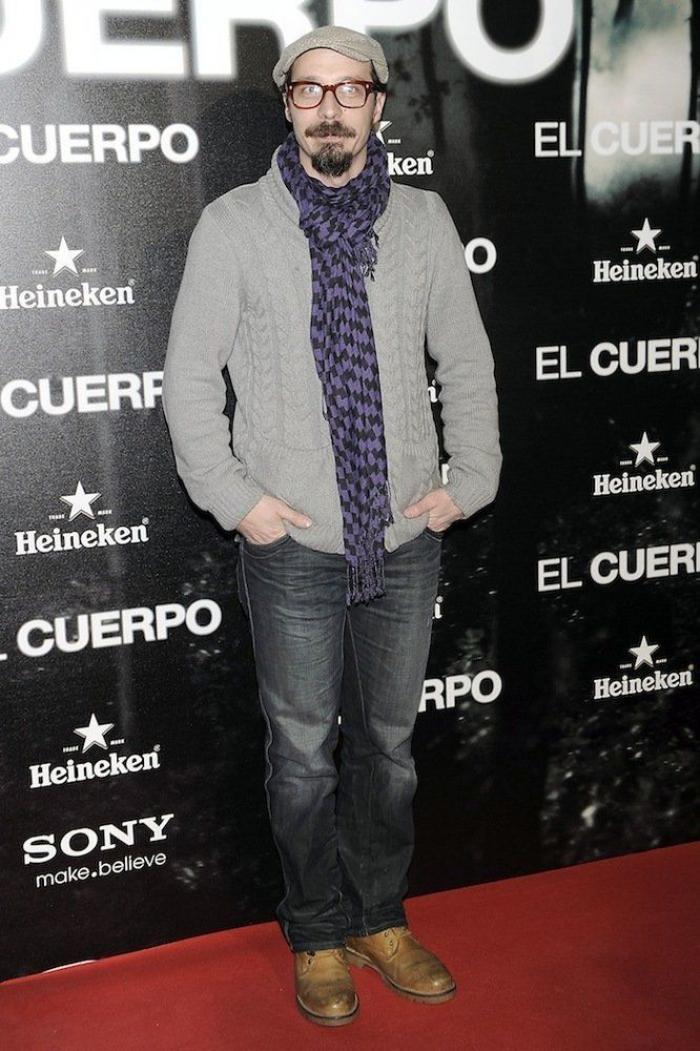 Las dos "caras" de Carolina Bang, rapada a la mitad, en el estreno de 'El cuerpo' (FOTOS)