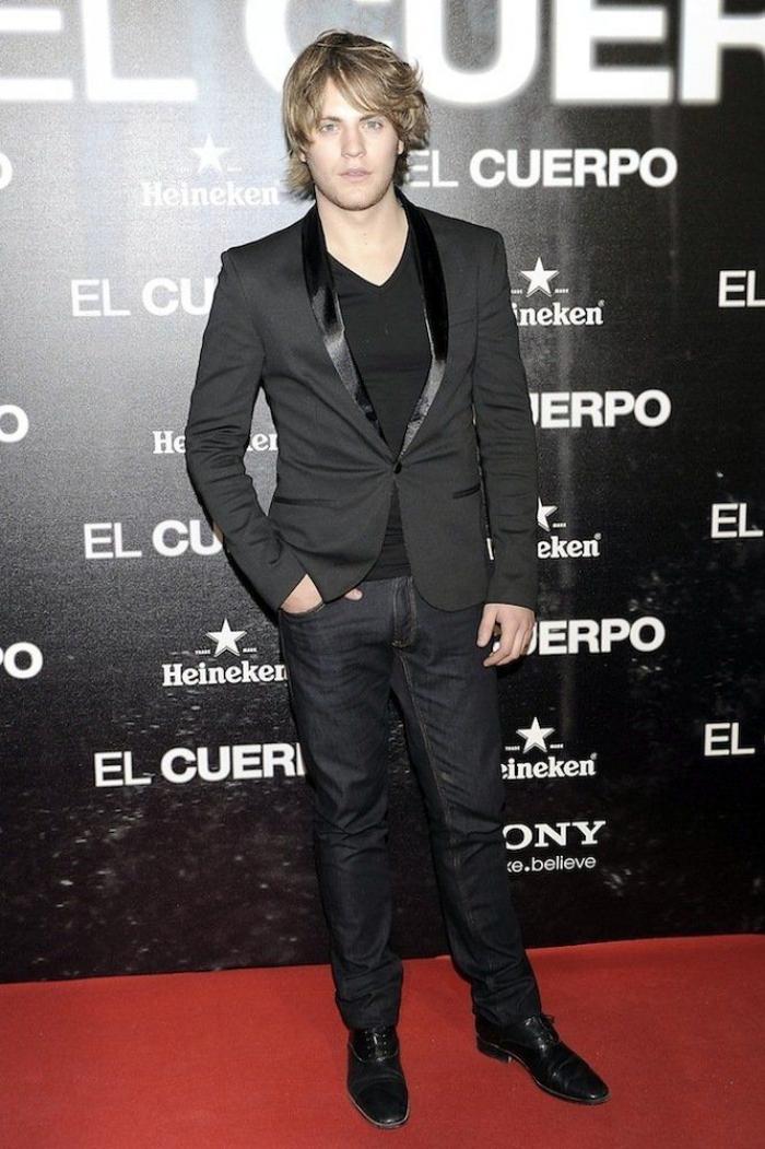 Las dos "caras" de Carolina Bang, rapada a la mitad, en el estreno de 'El cuerpo' (FOTOS)