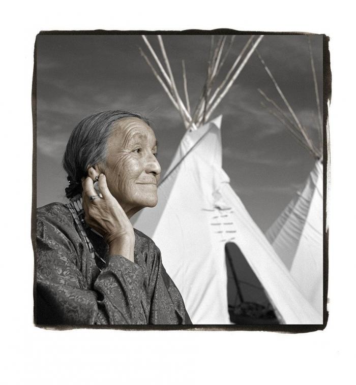 La scout que se enfrenta al neonazi: una nueva heroína viral a la que admirar