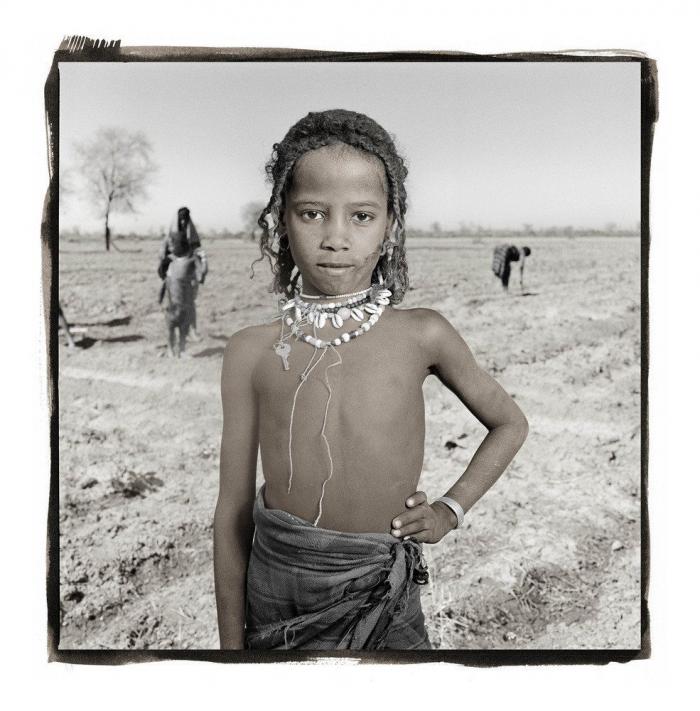 La scout que se enfrenta al neonazi: una nueva heroína viral a la que admirar