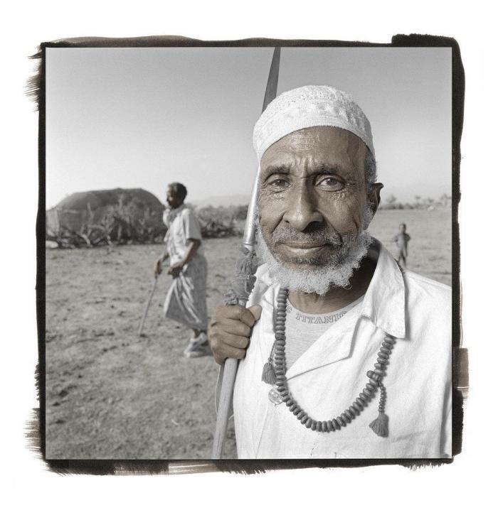 La scout que se enfrenta al neonazi: una nueva heroína viral a la que admirar