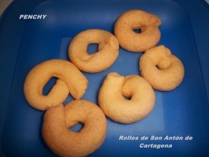 El Cristo de las Gotas de Burgos se troncha un brazo al caer en plena procesión