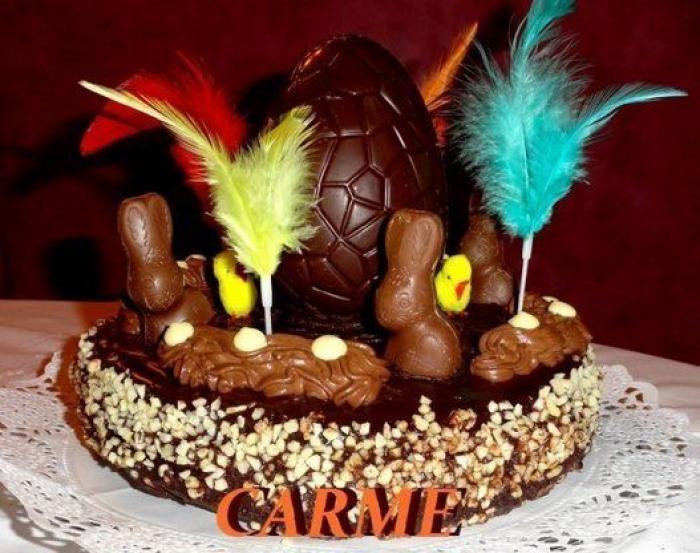 El Cristo de las Gotas de Burgos se troncha un brazo al caer en plena procesión