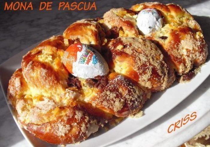 El Cristo de las Gotas de Burgos se troncha un brazo al caer en plena procesión