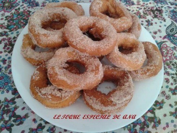 El Cristo de las Gotas de Burgos se troncha un brazo al caer en plena procesión