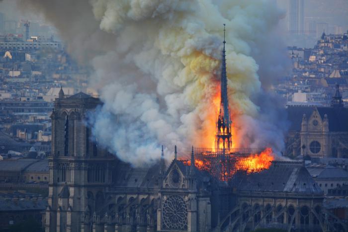 Dónde se originó exactamente el incendio de la catedral de Notre Dame, en París
